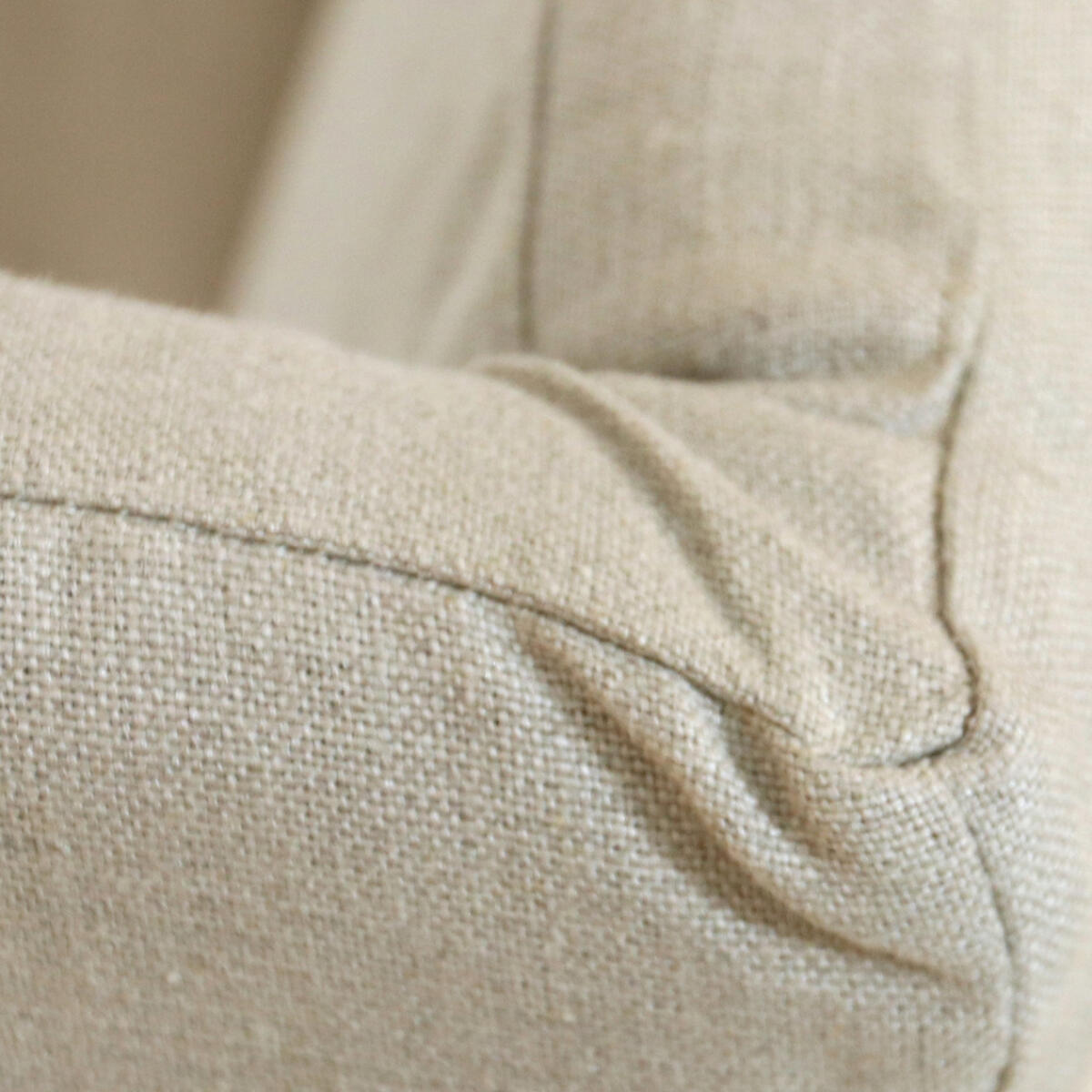 Highback Linen Host Chair - Image 3