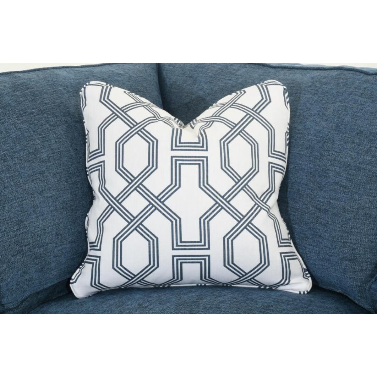 My Style I Customizable Sectional Sofa - Image 6