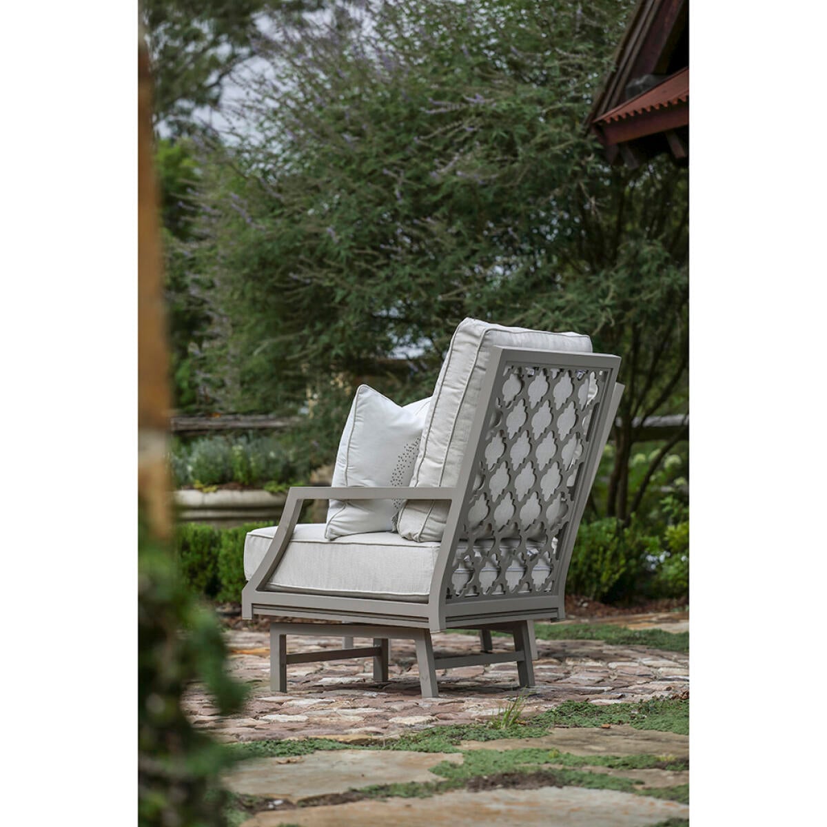 Willow Spring Lounge Chair - Image 3