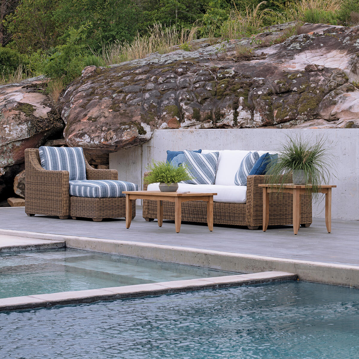 Oasis Sofa - Image 4