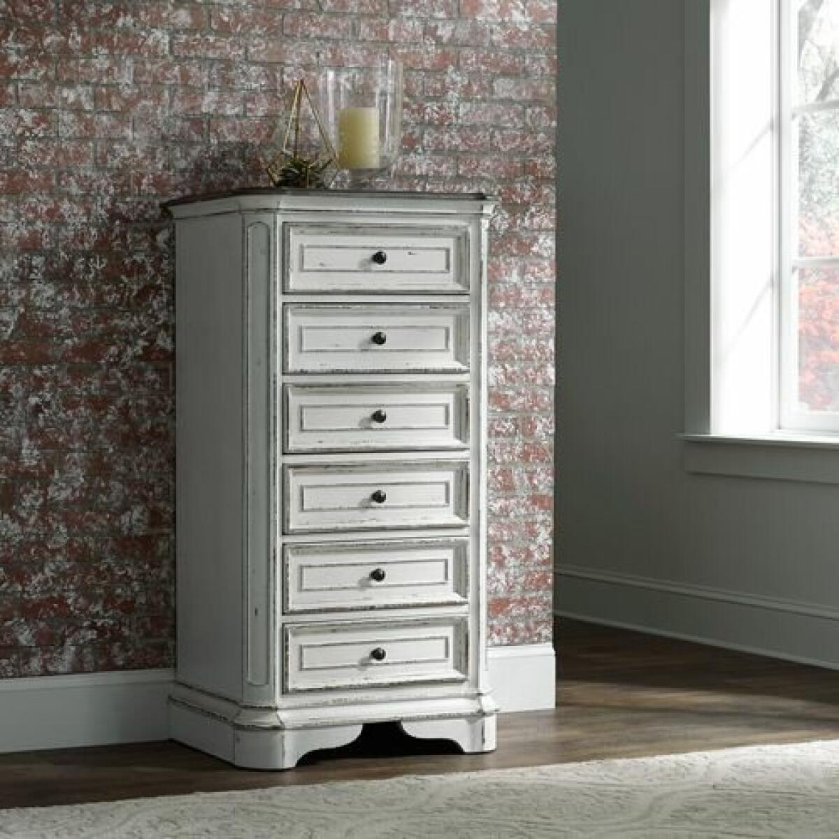 Magnolia Manor Lingerie Chest - Image 6