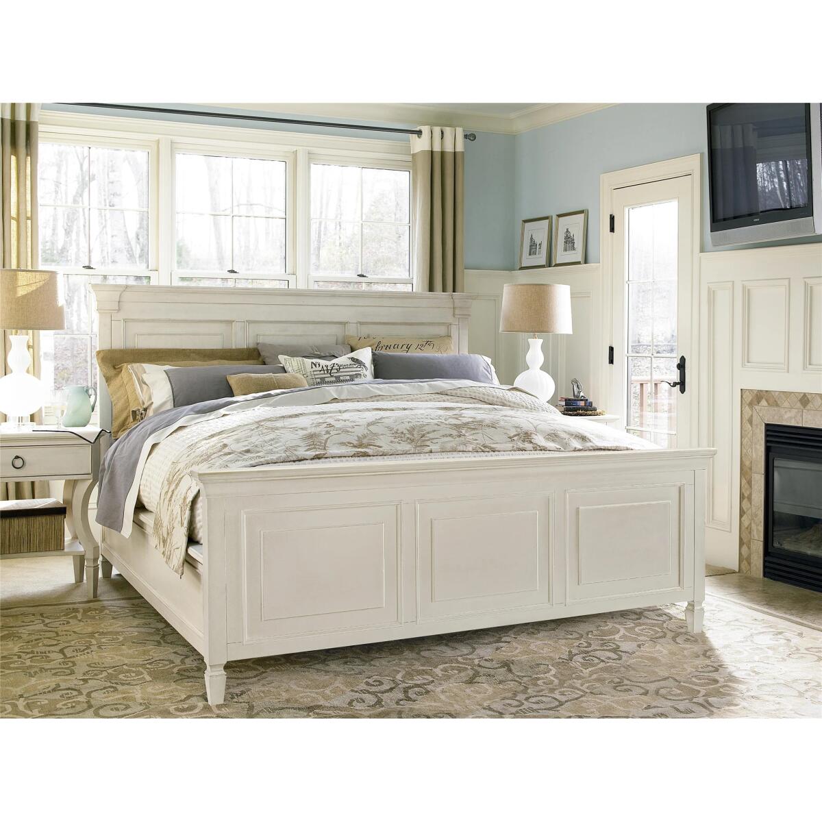 Summer Hill King Panel Bed - Image 3