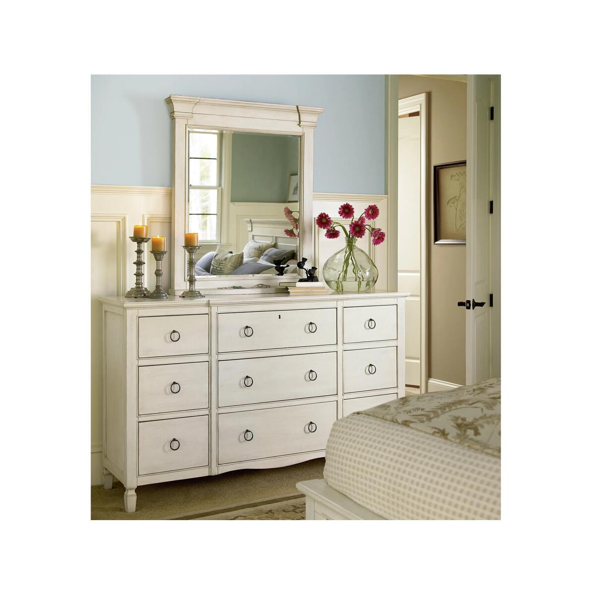 Summer Hill Nine Drawer Dresser - Image 3