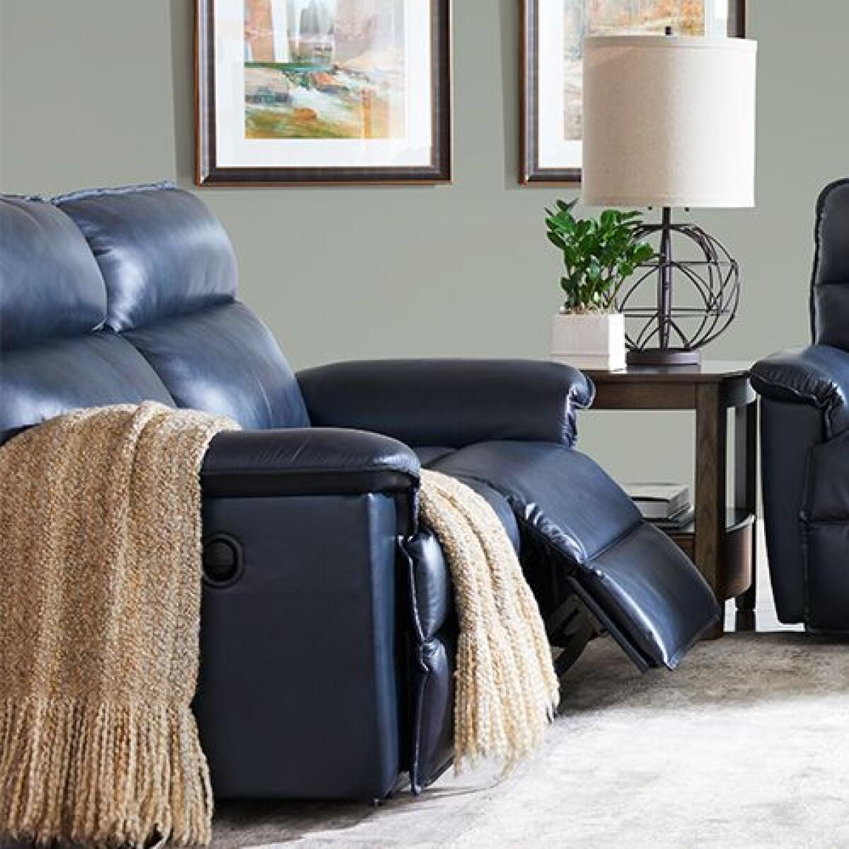 Jay Reclining Loveseat - Image 2