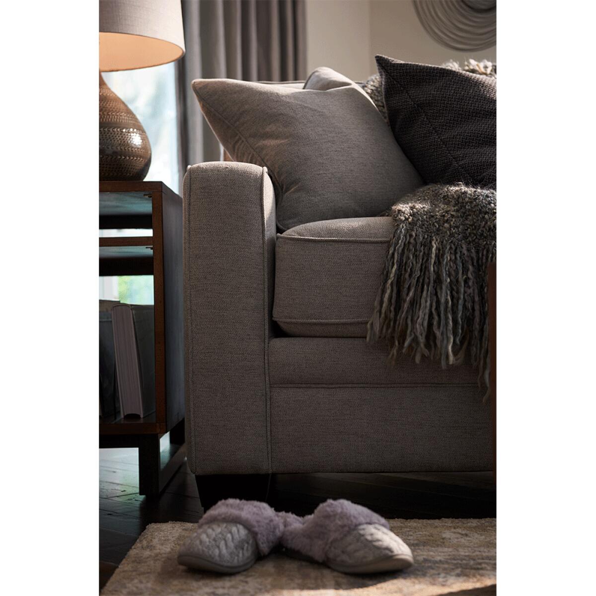 Meyer Loveseat - Image 2