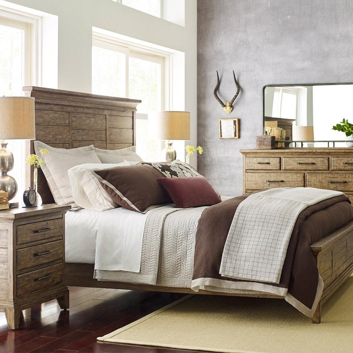 Plank Road King Jessup Medium Panel Bed - Image 2