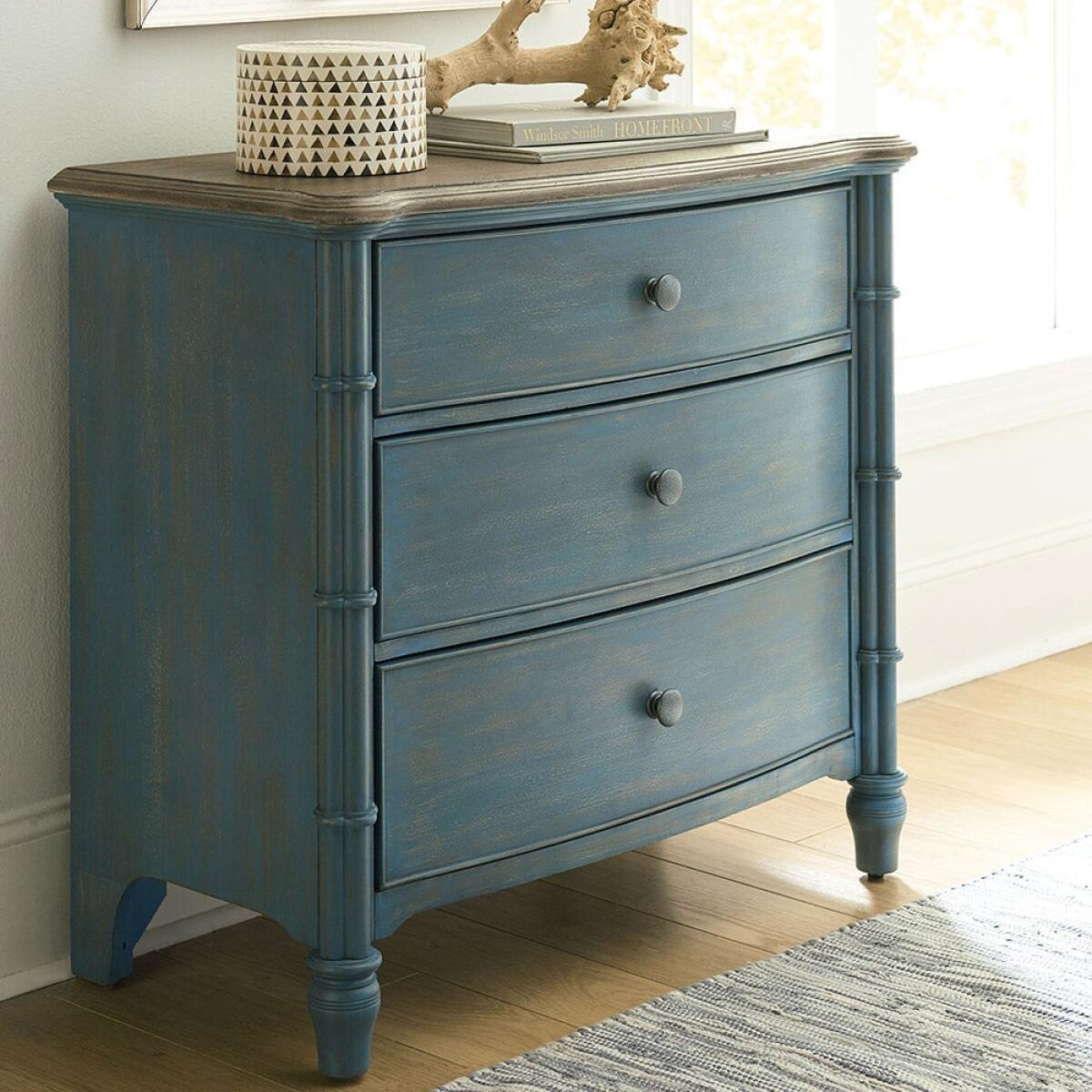 Litchfield Sundown Accent Chest Blue - Image 2
