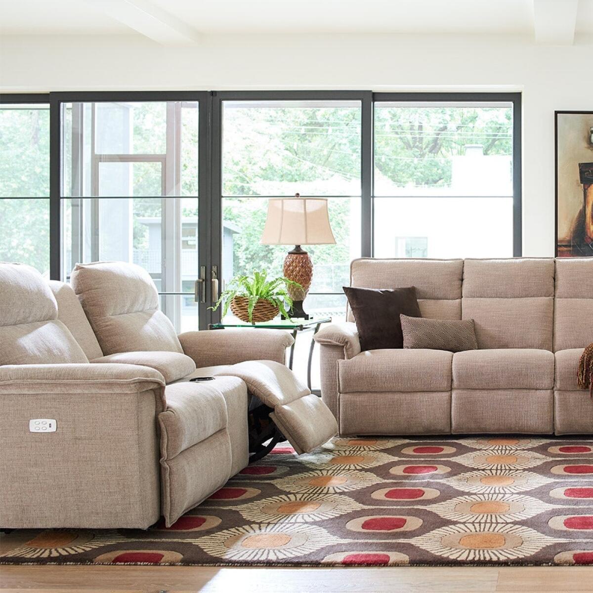 Jay Power Reclining Loveseat w/ Headrest & Console - Image 2
