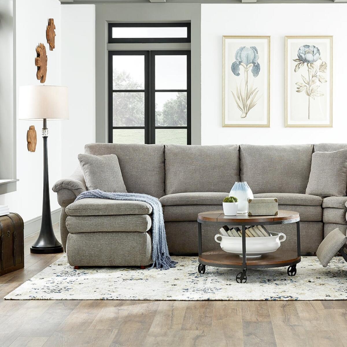 Devon Sectional - Image 2