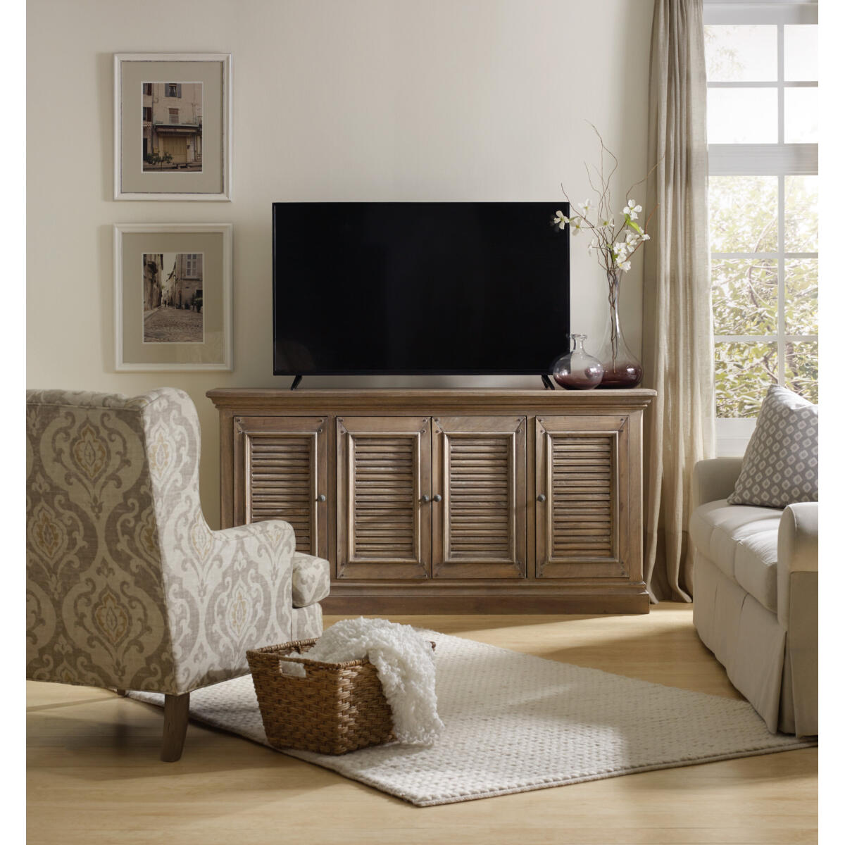 Regatta Entertainment Console 72in - Image 2