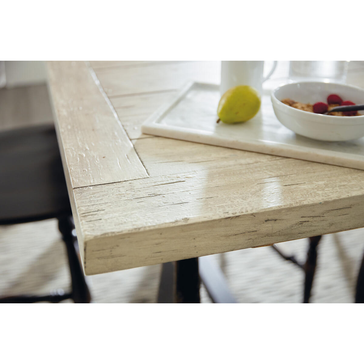 CiaoBella Ciao Bella Friendship Table- Flaky White/Black - Image 4