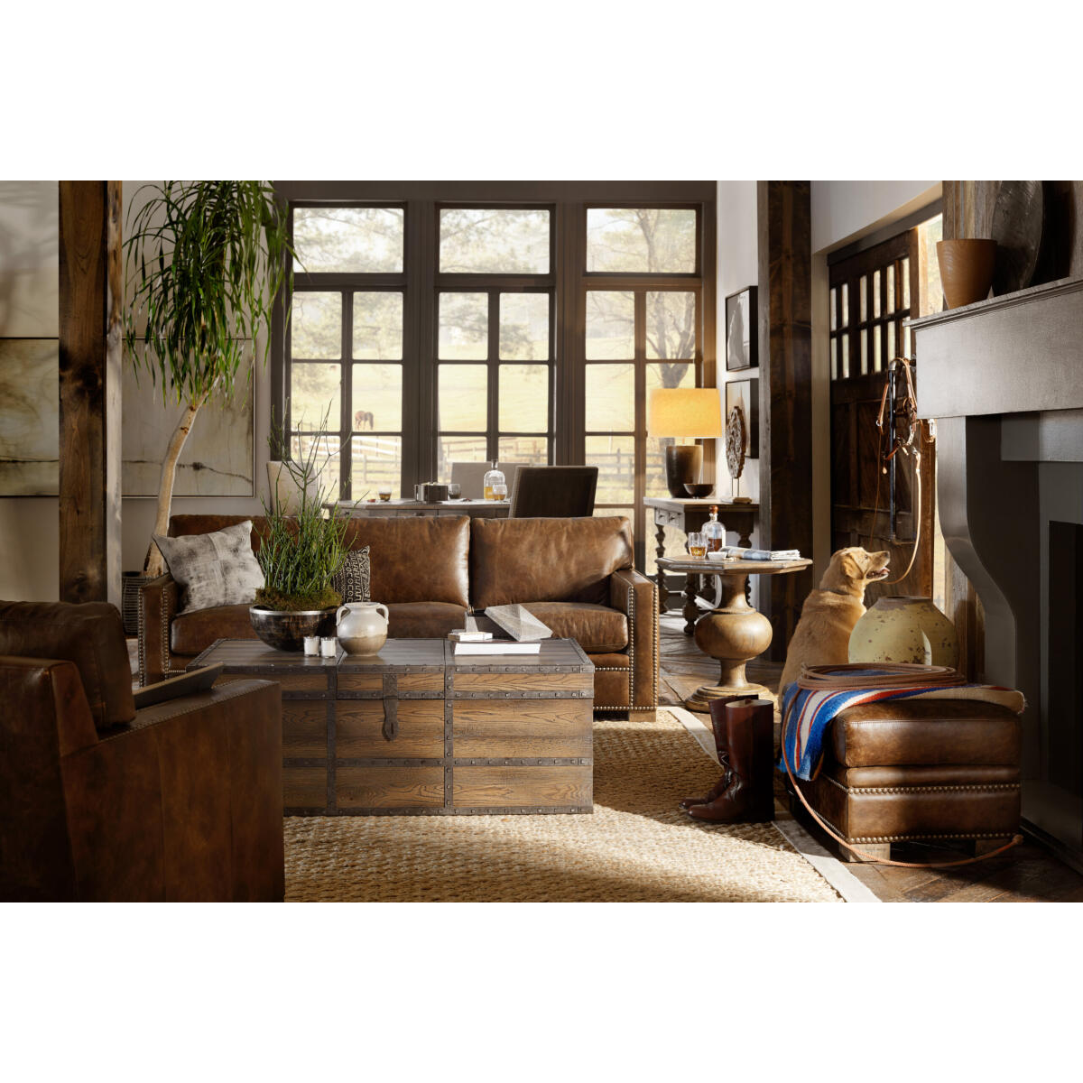 HilCountry Mason End Table - Image 2