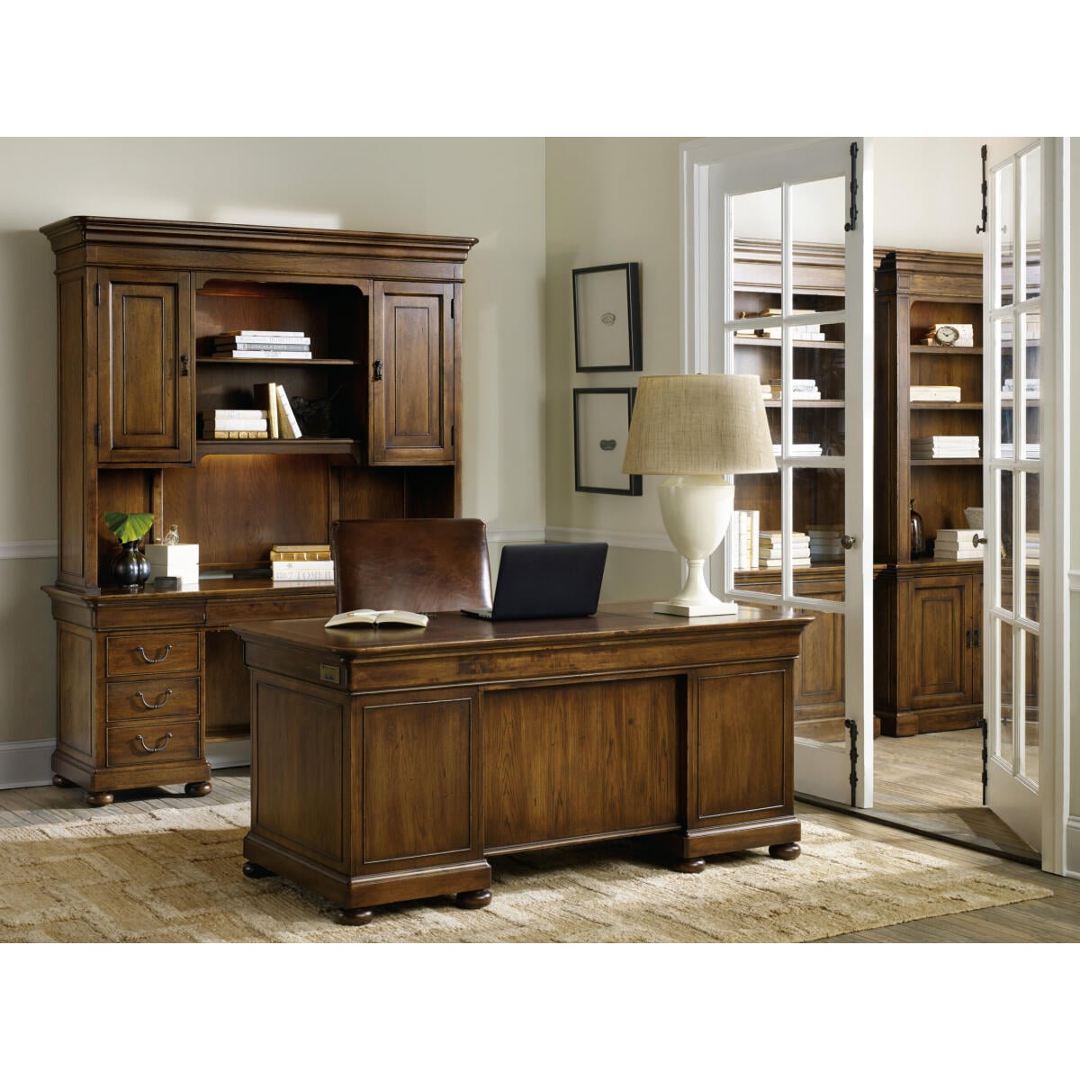 Archivist Executive Desk - Image 2