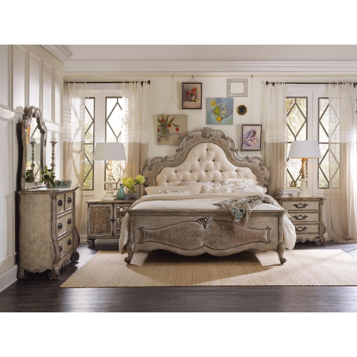 Chatelet Chatelet Nightstand - Image 4