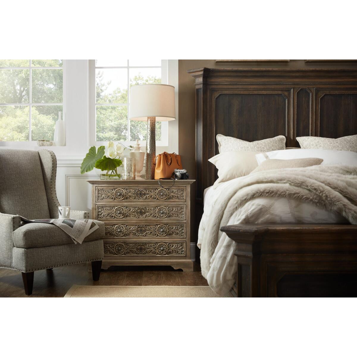 HilCountry Floresville Bachelors Chest - Image 8