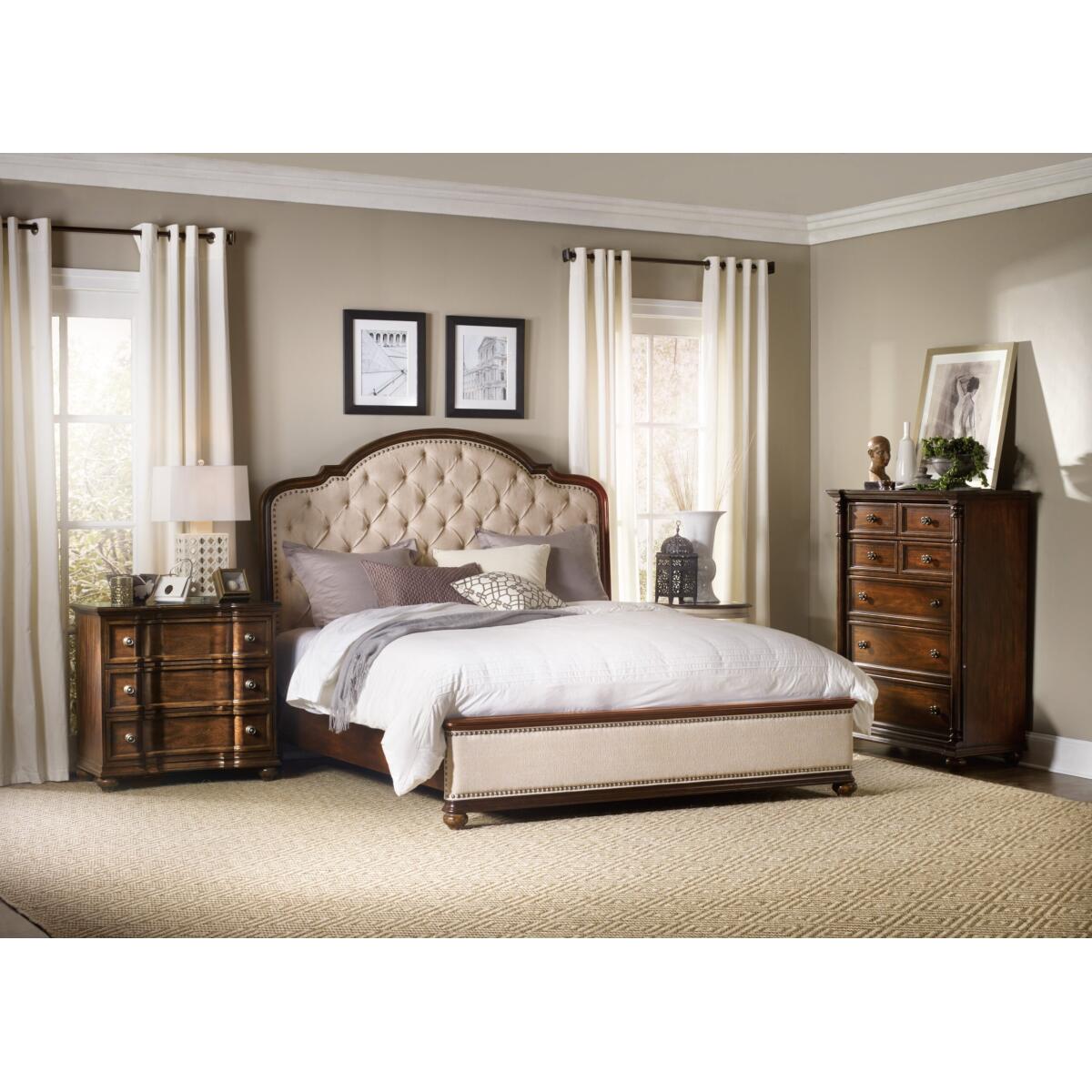 Leesburg Leesburg Bachelor's Chest - Image 4